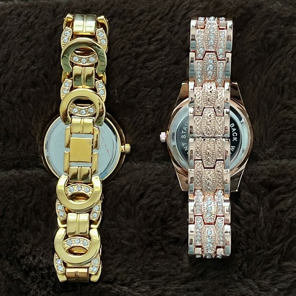 Watch main image 6